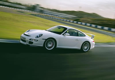 Porsche llama a revisión a su poderoso GT3
