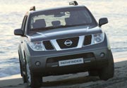 Nissan llega a la playa