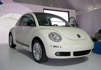 Volkswagen celebra los primeros 10 años del Beetle lanzando una edición especial limitada