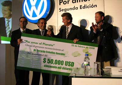 El Programa Volkswagen "Por Amor al Planeta" premia a Dr. de UNAM