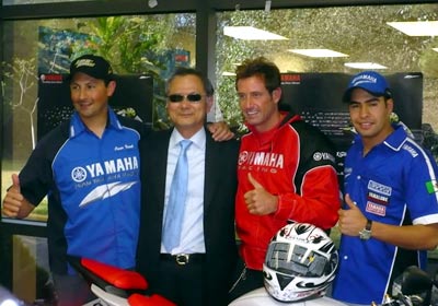 Gabriel Soto firma como piloto de Yamaha en México