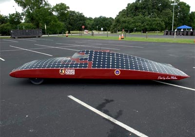 Nissan donó 10,000 dólares para el desarrollo de un auto solar