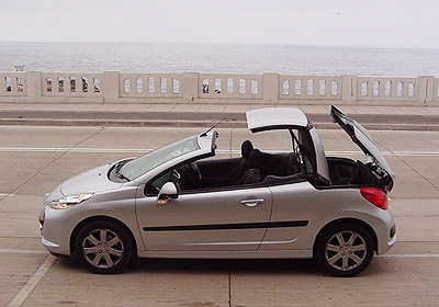 Prueba al Peugeot 207 CC: ¡Brillante Coupé, Exquisito Cabriolet!