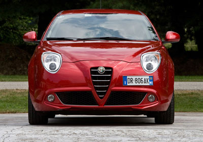Alfa Romeo MiTo: ¡Video y Fotografías en vivo!