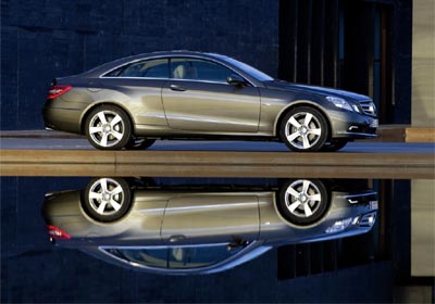 Mercedes Benz presenta su nuevo Clase E Coupé