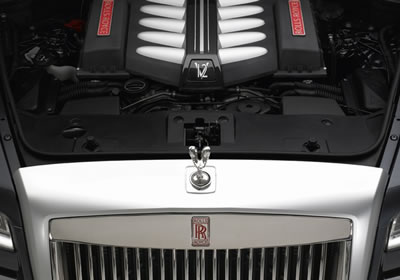 El Baby Rolls Royce tendrá un V12 de 6.6 litros y 500hp