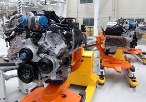 Ford inaugura en Chihuahua la planta de motores diesel 