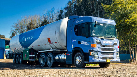 Scania y ENAP lanzan plan piloto para probar el GNL