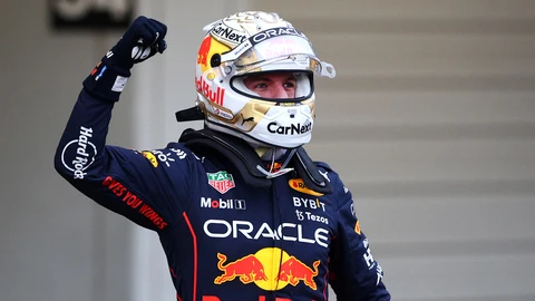Checo Pérez arrancará en la tercera fila y Verstappen es el pole man en Japón