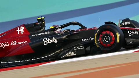 Zhou Guanyu supera a Max Verstappen en el segundo día de pruebas de F1 2023