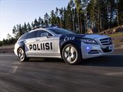 Policía de Finlandia multa con 57,000 dólares a un automovilista