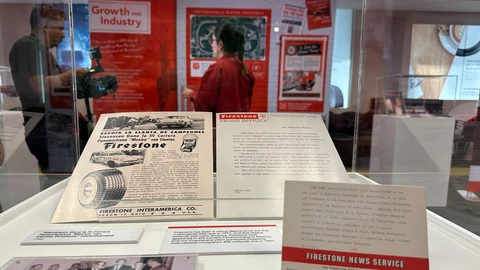 Firestone celebra 125 años con una exposición de piezas históricas