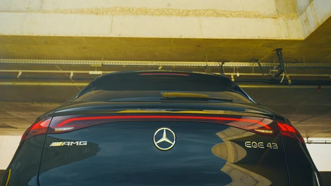 El CEO de Mercedes alerta sobre posible colapso de la industria automotriz europea