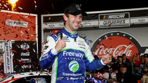 Daniel Suárez ganó la Coca-Cola 600, una de las fechas más importantes en NASCAR