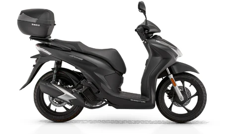 Honda SH125i inspira el nuevo scooter de QJMotor