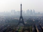 París prohíbe el tránsito de autos con más de 20 años de antigüedad 