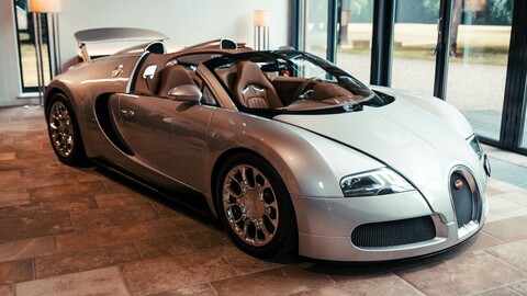 Bugatti restaura su primer clásico moderno