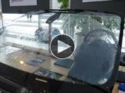 Video: Dos chicos alemanes inventaron un sistema que usa el agua de lluvia en los parabrisas