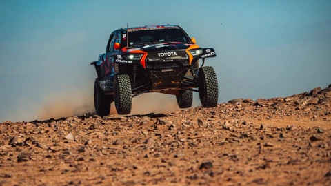 Rally Dakar 2025: Etapa 8, Lategan se enfila a la victoria