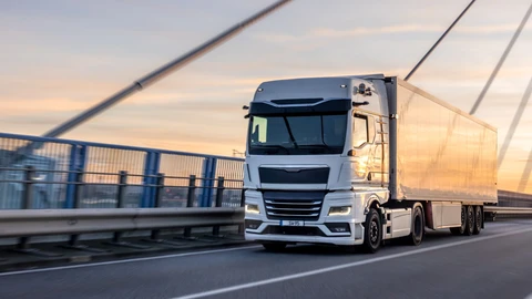 Diésel por las nubes: la industria del transporte en EE.UU. entra en zona de riesgo