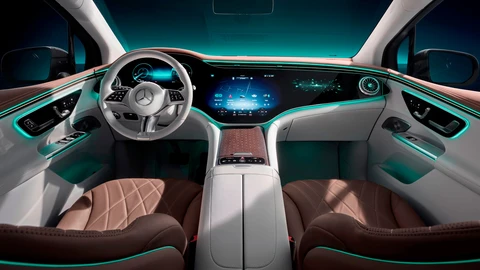 Así es la cabina de la nueva Mercedes-Benz EQE, la más reciente SUV eléctrica de la firma alemana