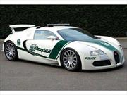 La policía de Dubai patrulla la ciudad con un Bugatti Veyron