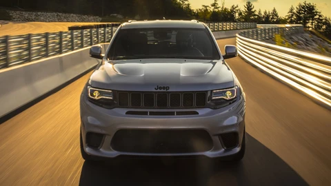 Jeep Grand Cherokee podría tener versiones SRT y Hellcat muy pronto