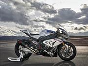 BMW HP4 Race, la primer moto hecha 100% de fibra de carbono 