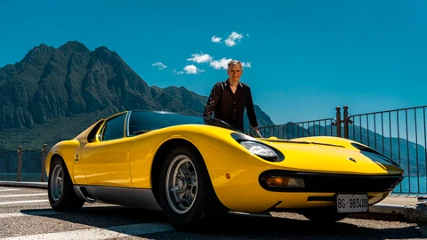 Lamborghini Miura SV cumple 55 años y celebra su legado junto al astronauta Paolo Nespoli