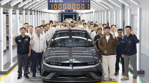 Hyundai supera los 100 millones de automóviles fabricados en su historia