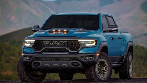 Confirmado: habrá una nueva Ram 1500 TRX 2026 con un V8 Hemi con alrededor de 800 hp