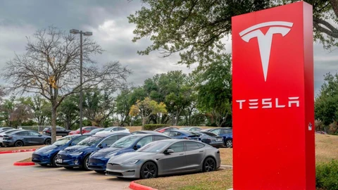 Tesla llama a revisión a 3,194 vehículos en México