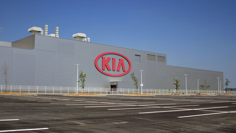KIA cumple cinco años de producir en México