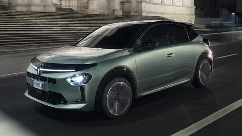 Lancia le pone caja manual al Ypsilon