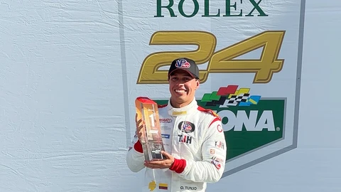 Óscar Tunjo domina en Daytona y gana la primera carrera del IMSA VP SportsCar Challenge