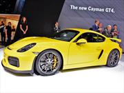 Porsche presenta en Chile el Cayman GT4
