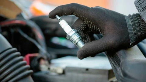Todo lo que tenés que saber sobre las bujías del auto