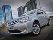 Toyota presentó oficialmente el Etios y lo manejamos
