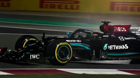 F1 2021: Hamilton acorta brecha con Verstappen en Qatar y aprieta la definición del campeonato