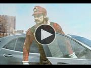 Video: El Mercedes-Benz GLA es el auto de Super Mario en Japón