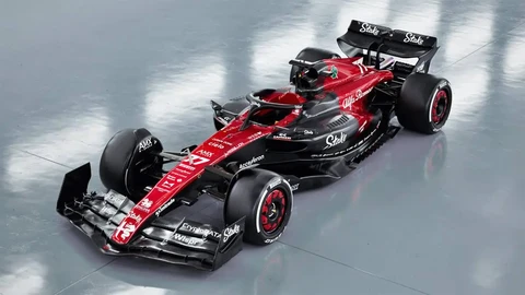 F1 2023: Alfa Romeo C43 entre Ferrari y Red Bull