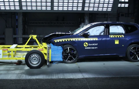 BMW iX3 obtiene cinco estrellas en las pruebas de Euro NCAP