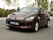 Mazda sale del abismo económico