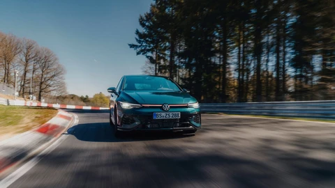 VW Golf GTI Edition 50 le arrebata el título al Civic Type R como el más rápido de Nürburgring