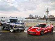 Chevrolet Corvette Stringray y Silverado, el auto y camioneta del año 2014 de Norteamérica