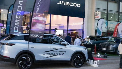 OMODA|JAECOO inauguró nuevo local de ventas y nos adelanta el C5 SHS-H