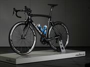 Jaguar y Pinarello diseñan la nueva bicicleta del equipo SKY para el Tour de France