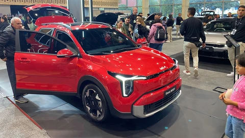 SIA 2025 - Kia Stonic Híbrido 2026: precios, versiones y novedades