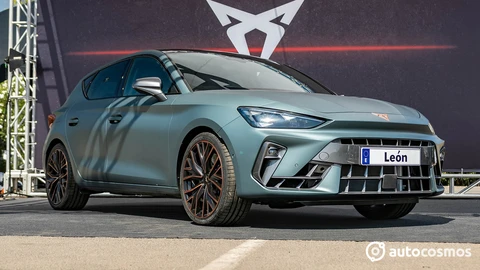 Cupra León 2025 en Chile, poseido por la tribu