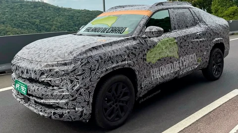 Espía: Renault ya prueba su nueva pickup hecha en Argentina